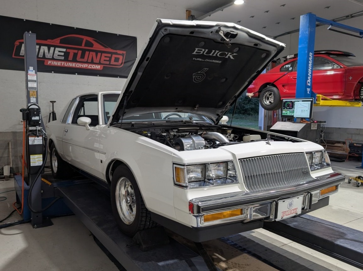 FineTuned shop photo
